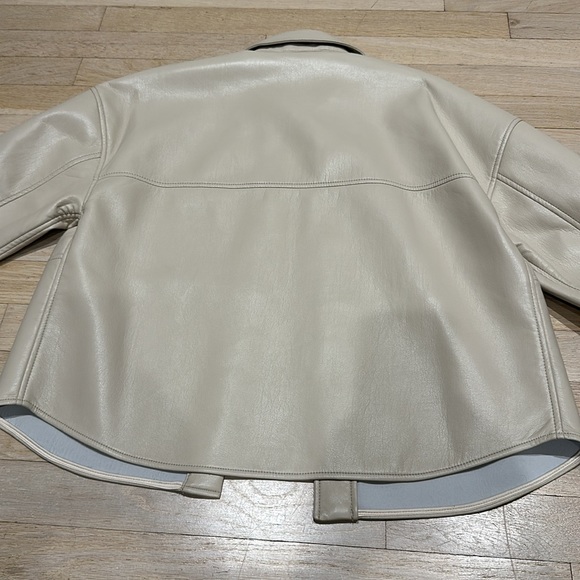 Aritzia Babaton Pelli hip shirt jacket - Picture 5 of 5